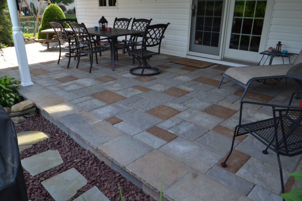 Restoring & Installing Pavers In The Fall 4