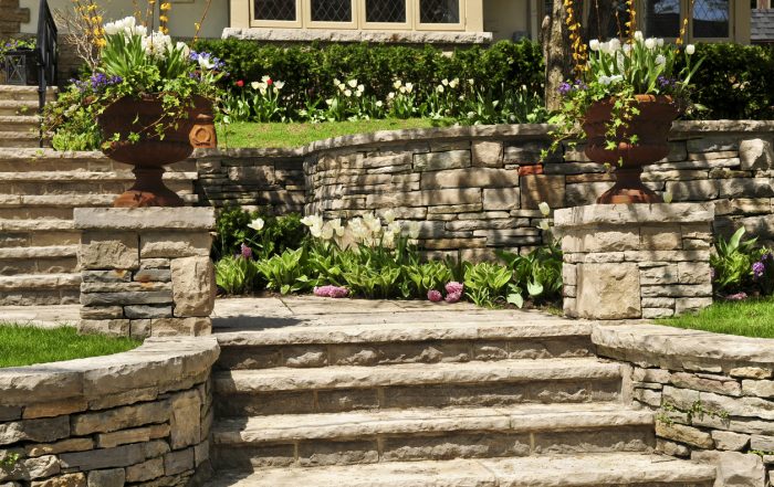 5 Reasons Why You Need a Retaining Wall 2
